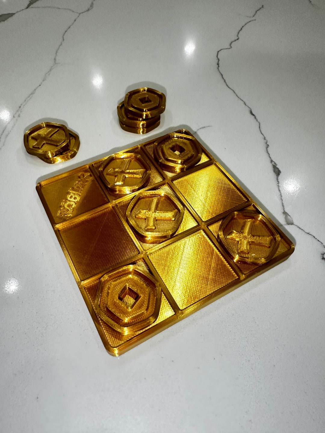 Roblox Themed Tic-tac-toe Game - 3D Printed Gold Board and Robux Shaped ...