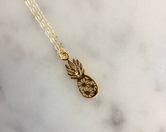 Gold Pineapple Necklace PERFECT For Minimalist Jewelry Lovers & Foodies - Buy It For Yourself Or As A Gift This Summer Season