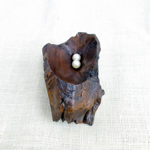 Wooden Bowl, Jewelry Bowl, Wooden Soap Dish, Driftwood Bowl, Antique Bowl, Carved Bowl, Rustic Wooden Bowl, Decorative Bowl, One of a kind. image 3