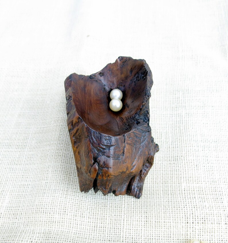 Wooden Bowl, Jewelry Bowl, Wooden Soap Dish, Driftwood Bowl, Antique Bowl, Carved Bowl, Rustic Wooden Bowl, Decorative Bowl, One of a kind. image 3