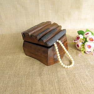 Brown Wooden Box, Jewelry Box, Rustic Wooden Box, Driftwood, Storage Box, Antique Box, Decorative Box, Card Box, Reclaimed Wood Box, Gift.