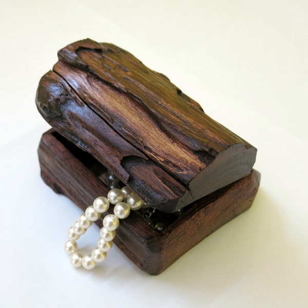 Brown Wooden Box, Jewelry Box, Rustic Wooden Box, Driftwood, Storage Box, Antique Box, Decorative Box, Card Box, Reclaimed Wood Box.