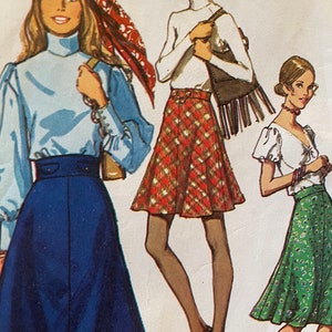 Vintage 1970&#39;s Flare3d Skirt With Wide Waistband and Button Tabs---Simplicity 9166---Size 16  Waist 29  Hip 40