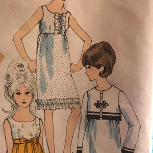 Vintage 1960&#39;s Cropped Cardigan Jacket and Empire Waist Evening Gown With Optional Hem Ruffle Trim---Vogue 6677---Size 12  Bust 32
