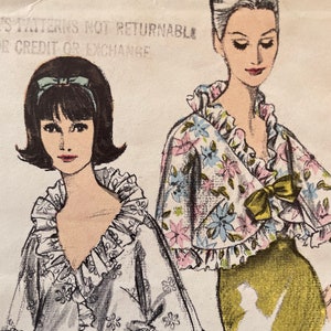 Vintage 1960&#39;s A-Line Robe and Bed Jacket Pattern---Vogue 6354---Size 12  Bust 32
