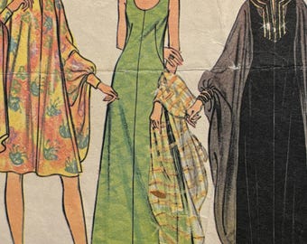 Dramatic Vintage 1970's Evening Dress and Cocoon Style Float---McCalls 3413---Size 10  Bust 32 1/2
