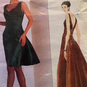 Stunning Bellville Sassoon Evening Gown Pattern---Vogue 2035---Sizes 6-8-10  Bust 30 1/2 Thru 32 1/2  UNCUT and Factory Folded