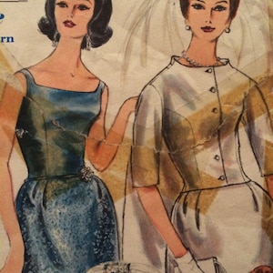 Sale Elegant Wedding Dress with Train and Jacket Pattern---Vogue Special Design 4218--Size 16 Bust 36