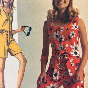 Easy, Jiffy Jumpsuit Pattern---Simplicity 8787---Size 10  Bust 32 1/2