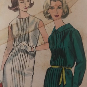 Clearance, Classy Vintage Sheath Dress With Tucks Pattern---Vogue 5905---Size 14  Bust 34