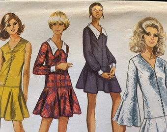 Vintage 1970's Dress With Flared Sleeves and Dropped Waist---Simplicity 8287---Size 7  Bust 32