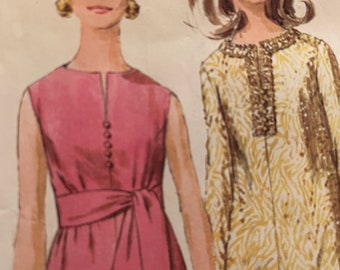 Pretty Vintage 1960's A-Line Easy, Jiffy Dress Pattern---Simplicity 7381---Size 14  Bust 34