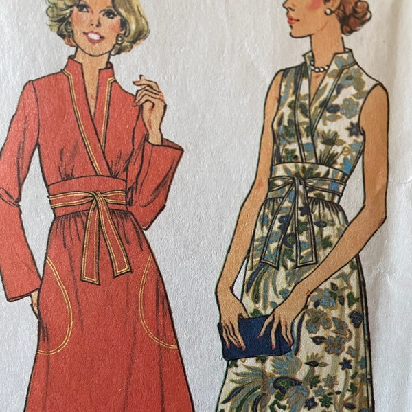 Vintage 1970's Midriff Dress in Two Lengths---Simplicity 7220---Size 10  Bust 32 1/2  UNCUT