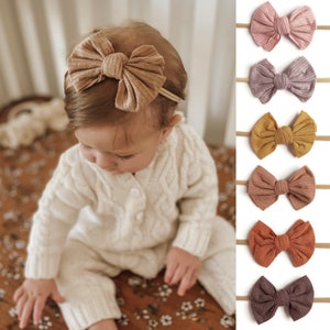 infant girl bows