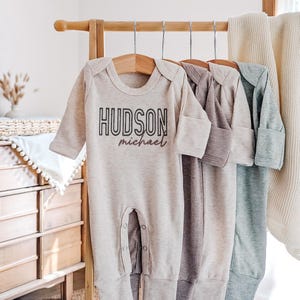 Embroidered Newborn Romper with Hat: Custom Baby Coming Home Outfit