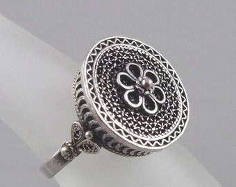 Sterling Silver Rosette Ring - Stylish Floral Ring - Hand Made in USA