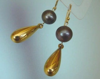 Natural Tahiti Pearl and Gold Vermeil Earrings - Black Dangle Earrings - Stylish Natural Color Pearl Earrings