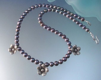 Freshwater Pearl with Sterling Silver Flower Necklace