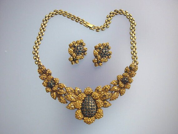 Vintage Swarovski Crystal Necklace and Earrings - Floral Design Jewelry Set