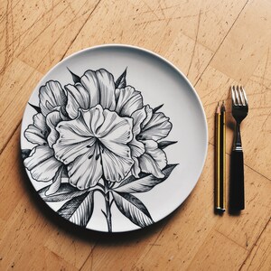 Decorative Plates, Botanical Illustration, Porcelain, 28cm image 2