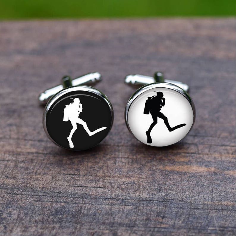 scuba diving photo image wedding Tie clips Custom Wedding Gifts Diver helmet Diving Cufflinks Silver deep sea Sports