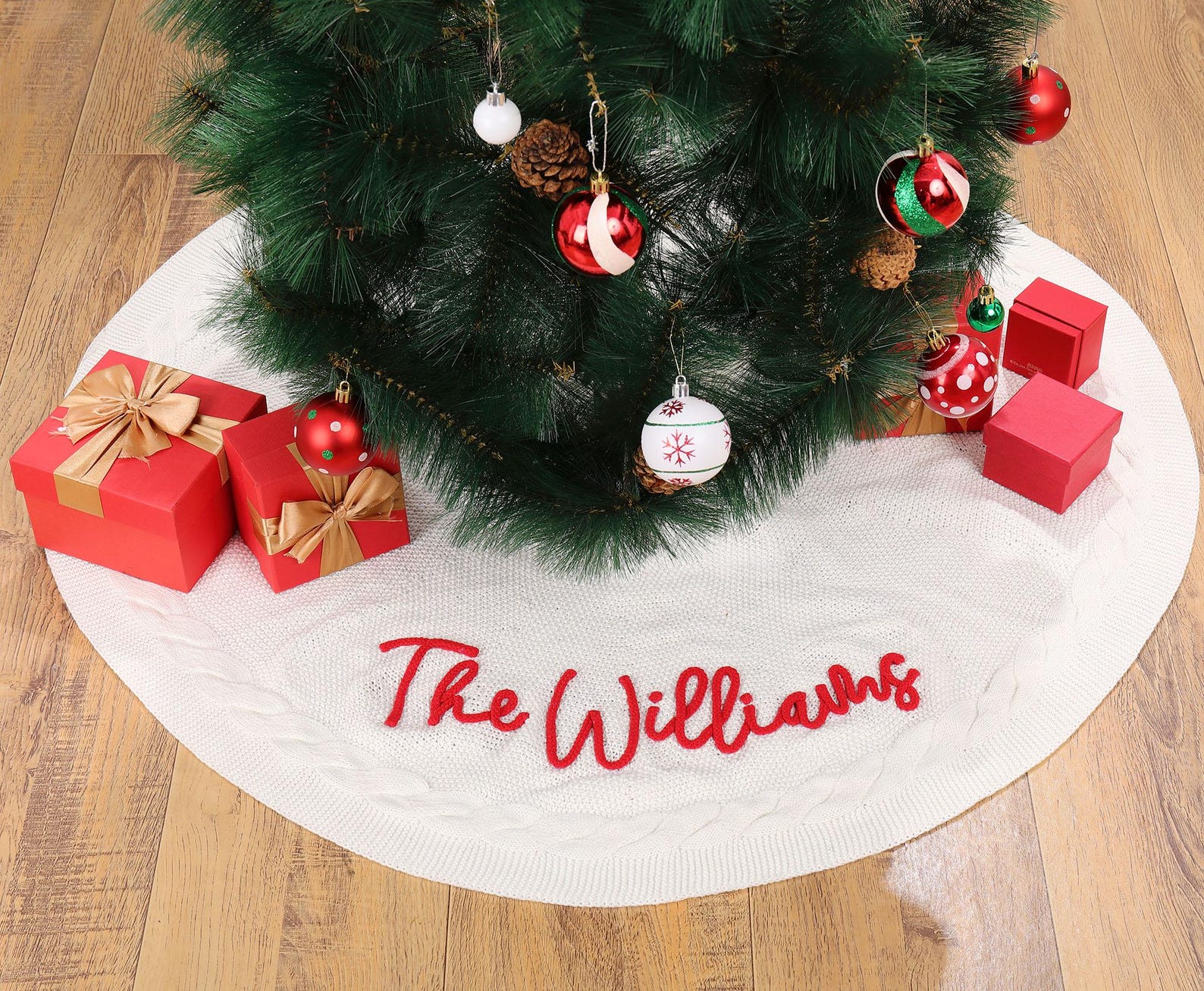 Personalized Christmas Tree Skirt, Family Tree Skirt Name, Holiday Decor - White-48inch