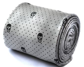 silver grey skull design tie with signature floral design to the rear by Frederick Thomas FT745