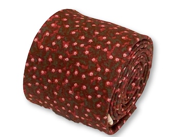 dark red maroon mens cotton tie with ditsy pink flower print by Frederick Thomas