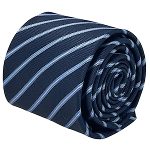 dunkelblau marineblau mit leichten blassblauen Streifen klassisches Business Krawatte von Friedrich Thomas