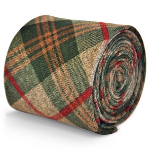 Frederick Thomas mens wool tweed tie in green, brown & red check FT3144