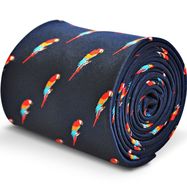 Gravata azul-marinho com bordado de papagaio e estampa floral exclusiva na parte de trás, da Frederick Thomas FT3214.