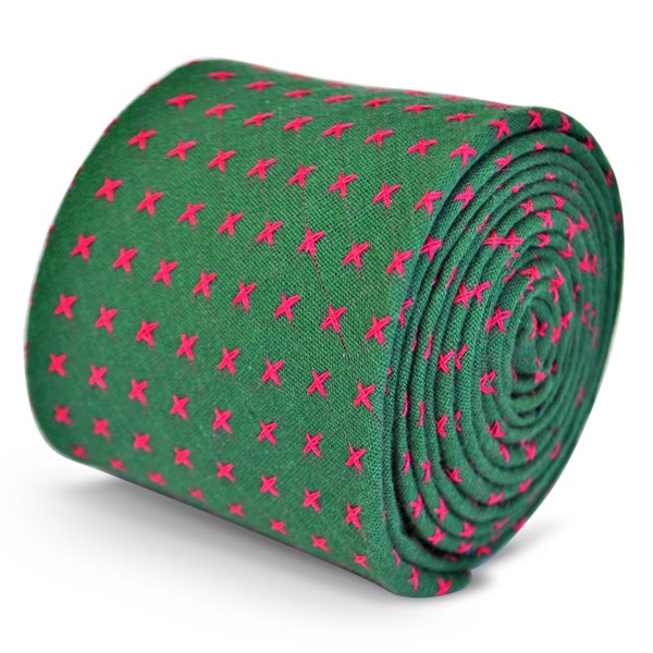 Frederick Thomas 100% cotton tie in green with pink cross pattern FT3131