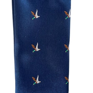 Frederick Thomas navy pocket square with flying duck hunting bird embroidered design image 2