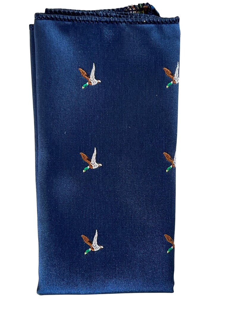 Frederick Thomas navy pocket square with flying duck hunting bird embroidered design image 2