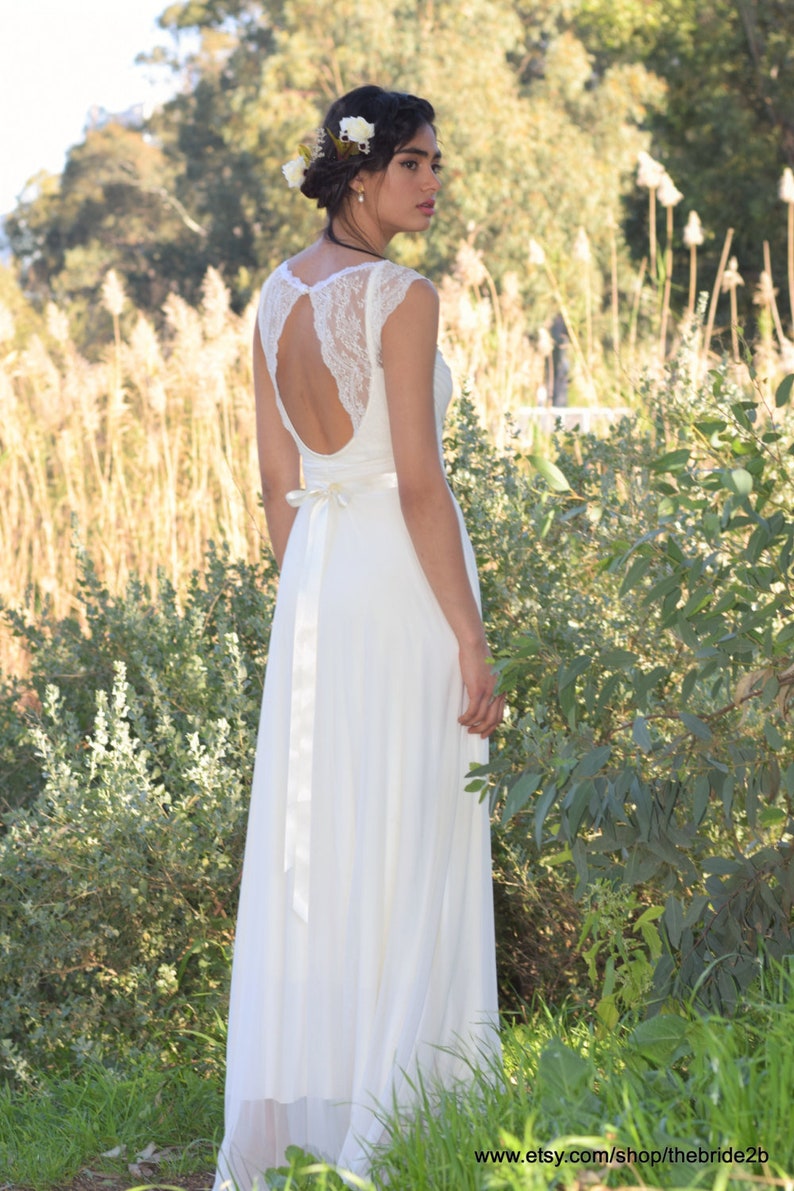 low back bohemian wedding dress