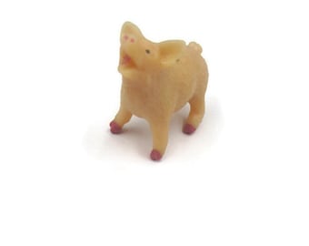 Miniature Pig Piglet, Mini Plastic Wildlife, Farm Cupcake Toppers