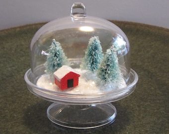 Christmas Snowglobe Woodland Home Diorama,  Vintage House Miniature Cloche, House and Trees Glitter Snow Place Setting Decoration