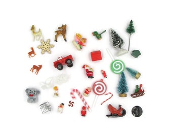 Advent Calendar Toy Filler, Christmas Miniature Lot, Tiny Trinkets, Treasure Hunt Prizes, Stocking Suffer, Christmas Crackers