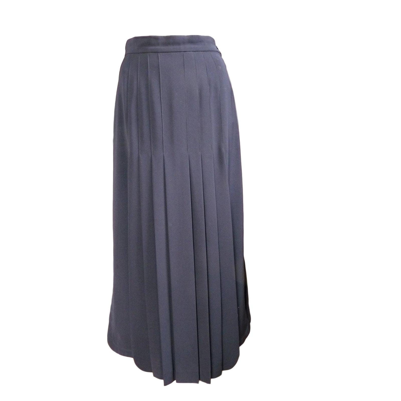 CHANEL Navy Blue Pleated Mid-length Skirt Vintage Year 1994 