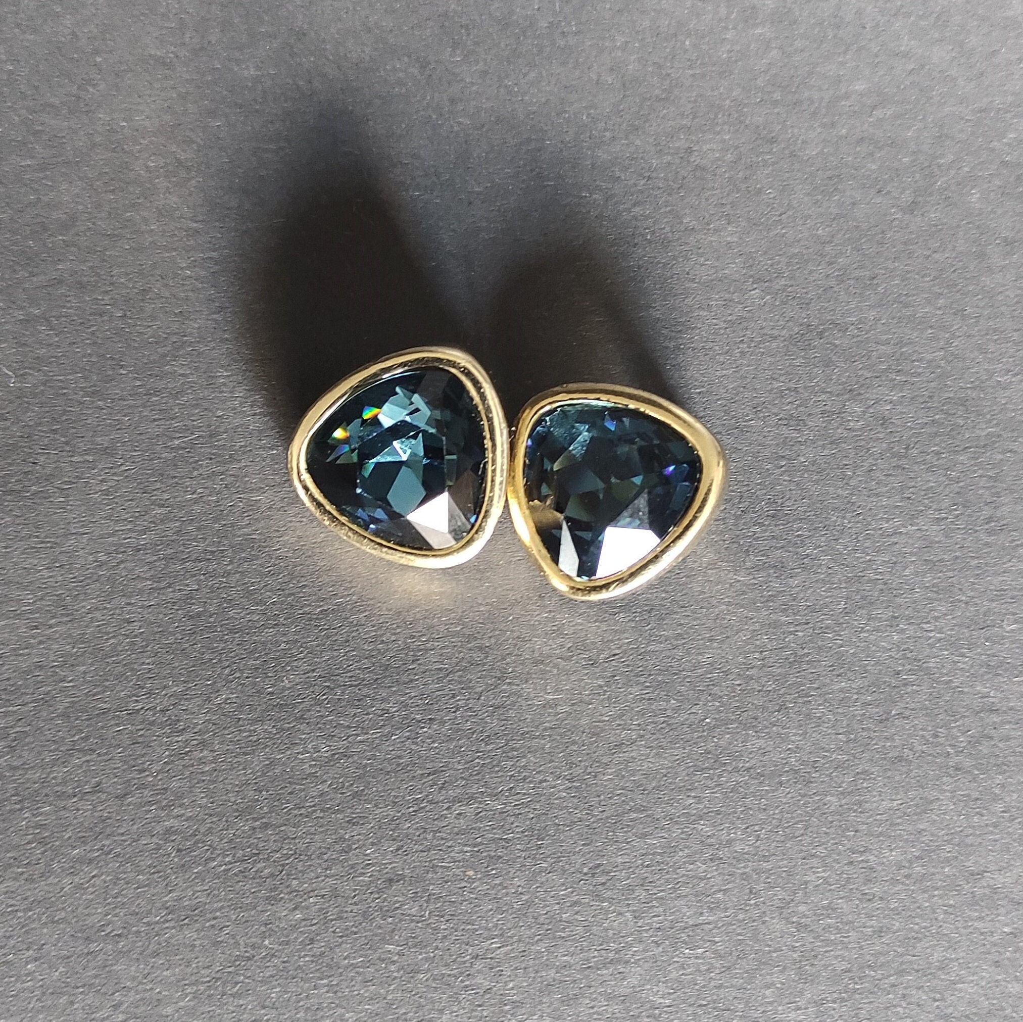 Sin Precio de Reserva - 1 pcs Diamante (Color natural) - 1.10 ct - Redondo - Fancy light Verdoso Sin Precio de Reserva - 1 pcs Diamante (Color natural) - 1.10 ct - Redondo - Fancy light Verdoso