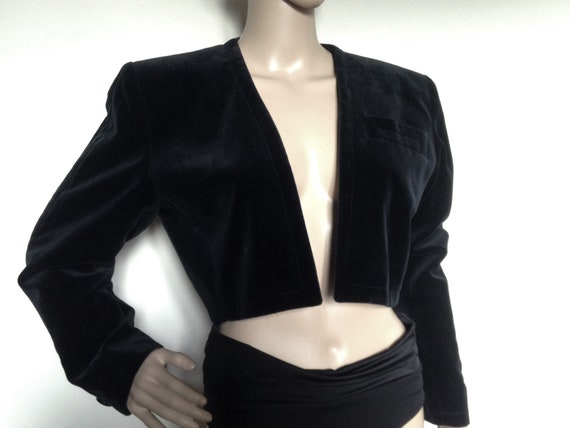 Short black velvet jacket top