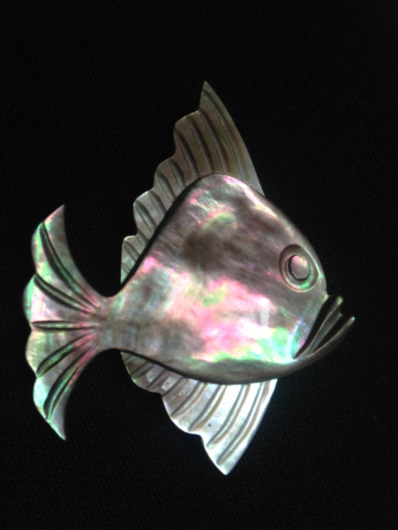 Petite Broche Poisson En Nacre Et Abalone - Blanc Nacré, 3,3 Cm, Occasion Bon état