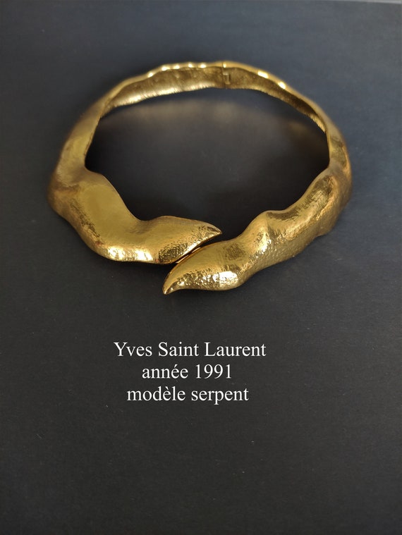 Yves Saint Laurent - jewelry/necklace/rigid neckla