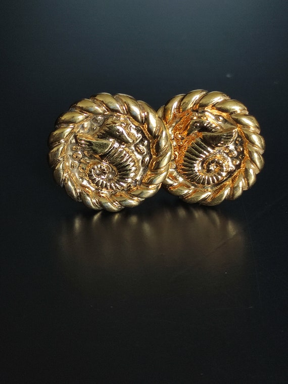 Guy laroche hotsell earrings