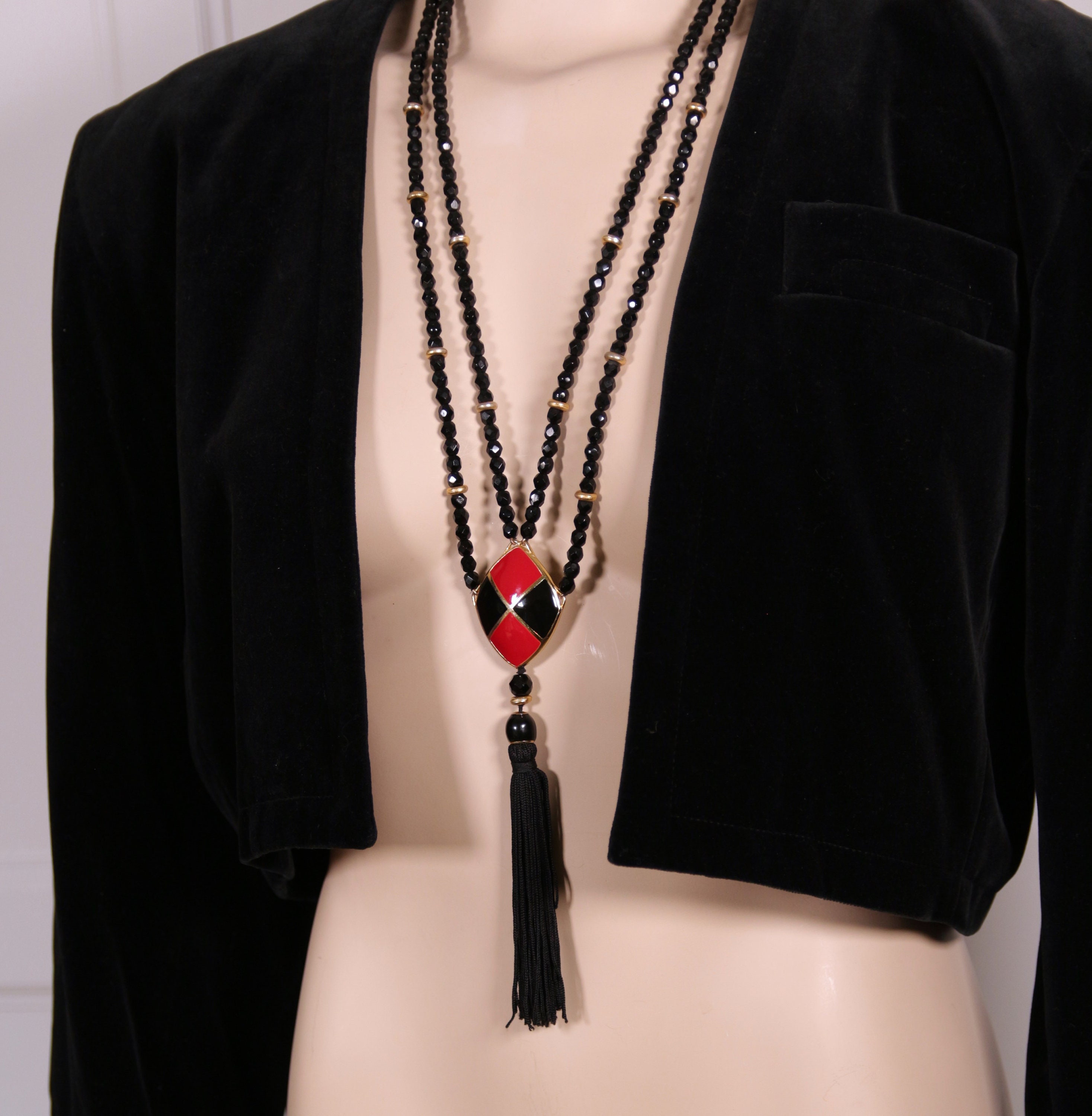 Balenciaga - Jewelry/necklace/long Necklace With Jet Beads Balenciaga - Jewelry/necklace/long Necklace With Jet Beads