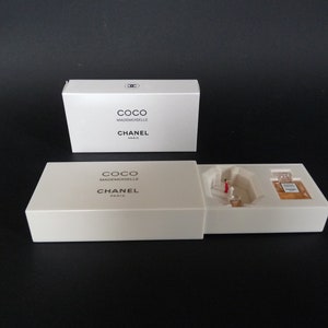 CHANEL - Limited Edition - Musical Box With Its Mademoiselle Coco