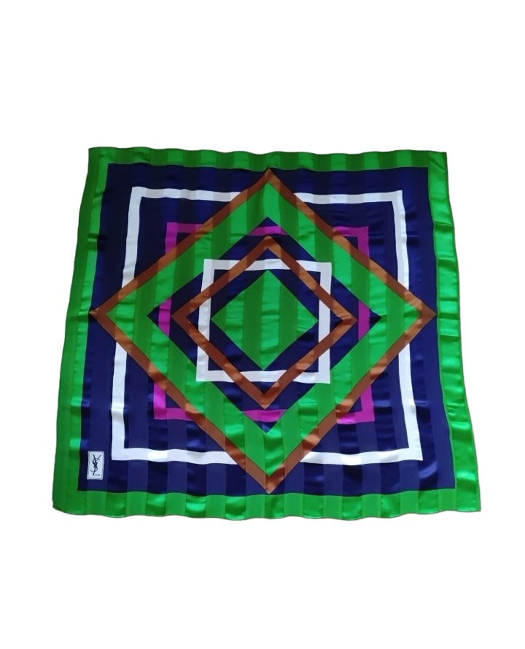 Foulard Carré Yves Saint Laurent En Soie 100% - Vert - Roulé Main - Vintage - Occasion