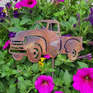 Metal RustyTruck Garden Stake, Rustic Garden Decor Yard Art Stake, Flower Garden Gift, Outdoor Decoration