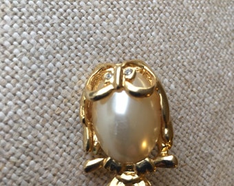 Vintage uilbroche – goudkleurige nepparelvogelsieraden