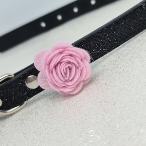 Dog collar flower – dog accessory - dog jewellery - pink felt flower – collar accessory - rose - pink rose - felt flowers